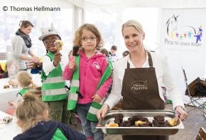 Kinder kochen mit Poletto - Pferde für unsere Kinder e.V. Hamburger Derby 2016 (2)